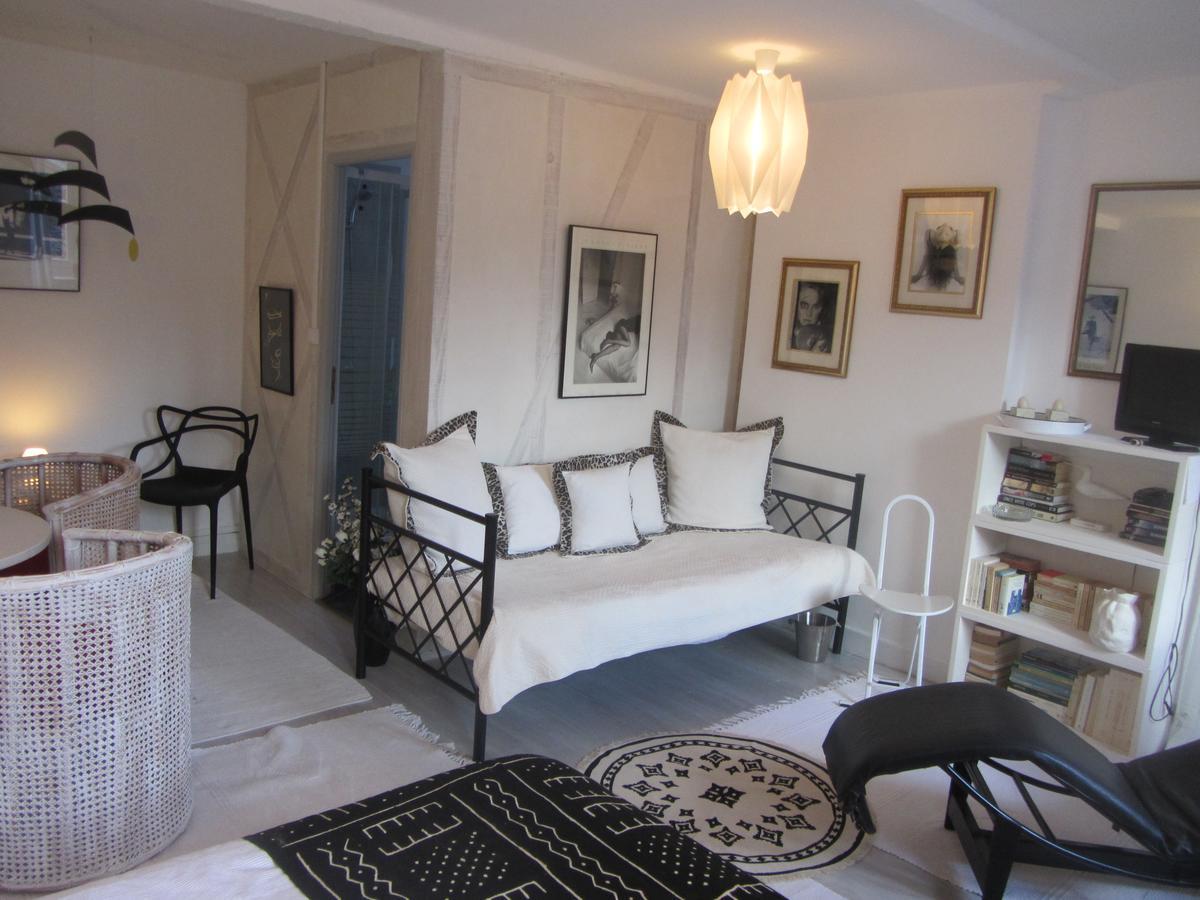 La Maison De Natasha Castillon-en-Couserans Eksteriør bilde